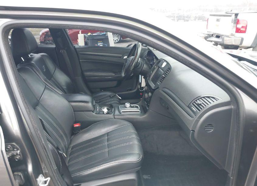 Photo 5 of 2015 Chrysler 300 300S (VIN 2C3CCABG4FH766696)