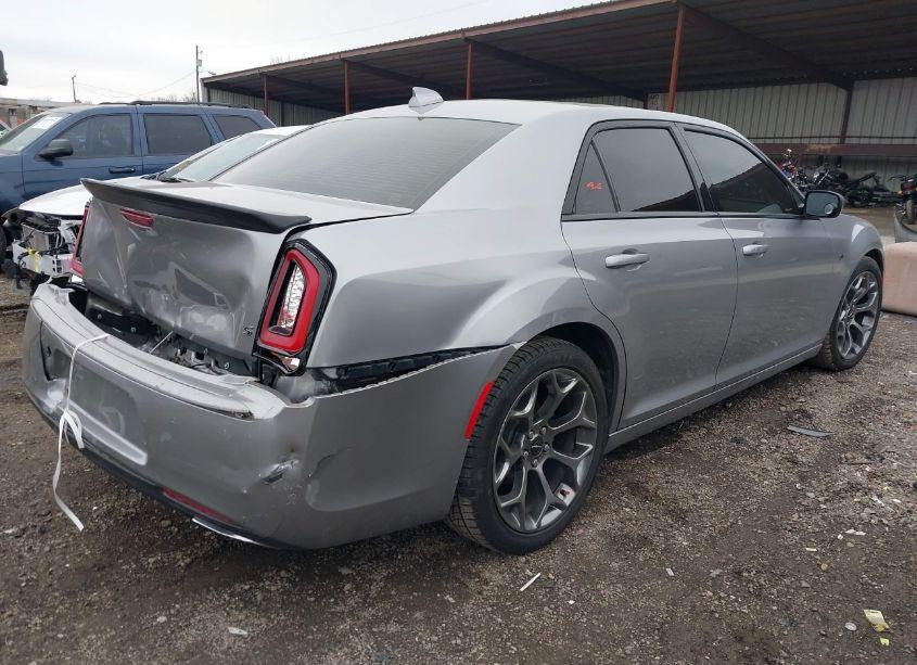 Photo 4 of 2015 Chrysler 300 300S (VIN 2C3CCABG4FH807764)