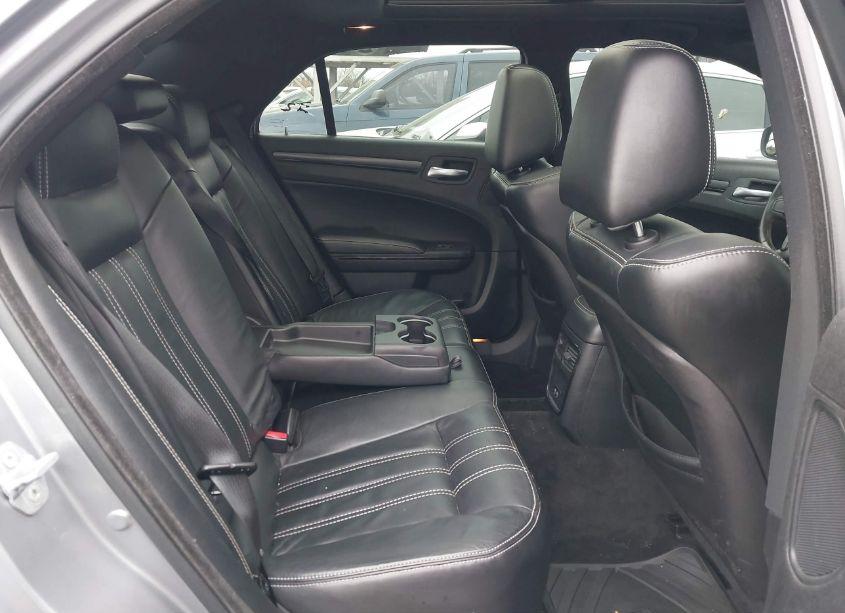 Photo 8 of 2015 Chrysler 300 300S (VIN 2C3CCABG4FH807764)