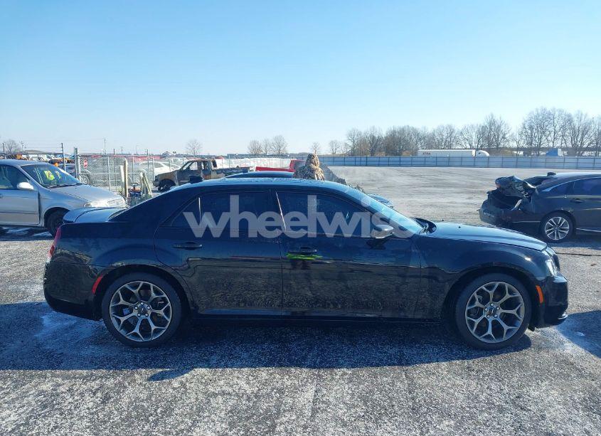 Photo 13 of 2015 Chrysler 300 300S (VIN 2C3CCABG4FH830672)
