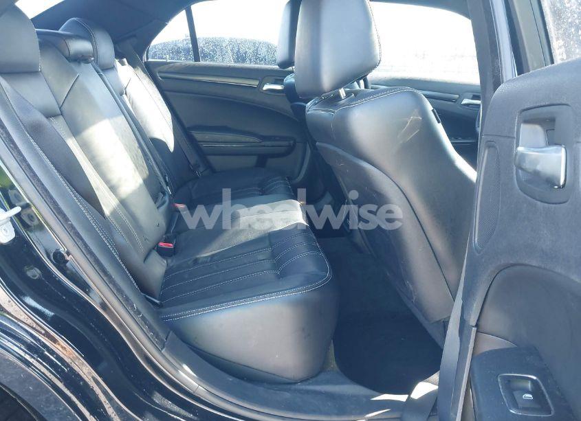 Photo 8 of 2015 Chrysler 300 300S (VIN 2C3CCABG4FH830672)