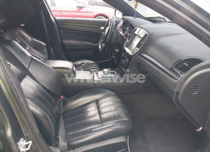 Photo 5 of 2016 Chrysler 300 300S (VIN 2C3CCABG4GH167704)