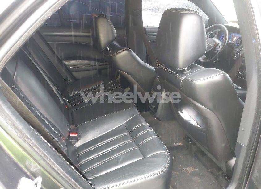 Photo 8 of 2016 Chrysler 300 300S (VIN 2C3CCABG4GH167704)