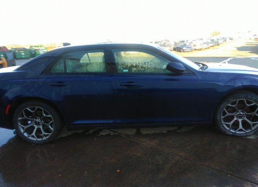 Photo 13 of 2016 Chrysler 300 300S (VIN 2C3CCABG4GH295179)