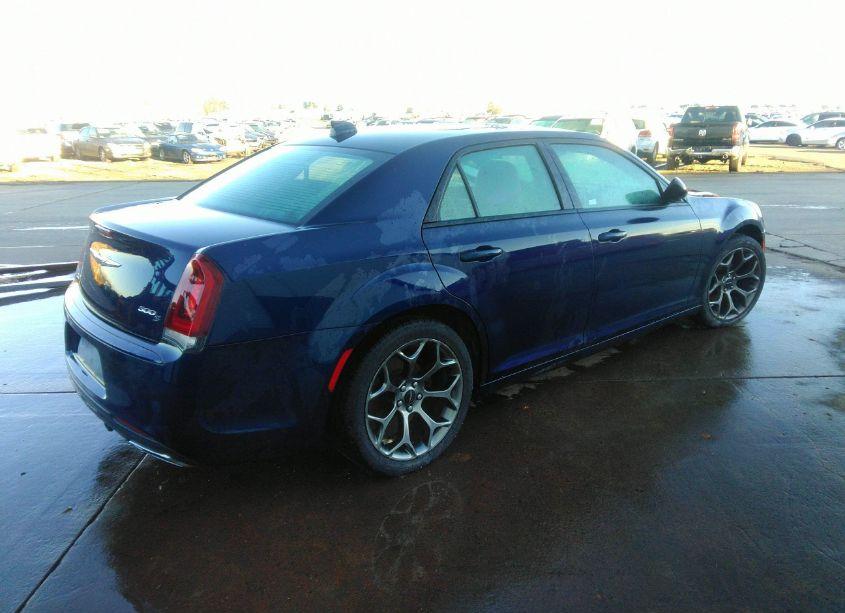 Photo 4 of 2016 Chrysler 300 300S (VIN 2C3CCABG4GH295179)