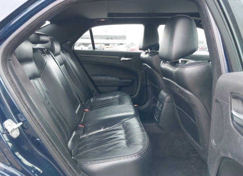 Photo 8 of 2016 Chrysler 300 300S (VIN 2C3CCABG4GH295179)