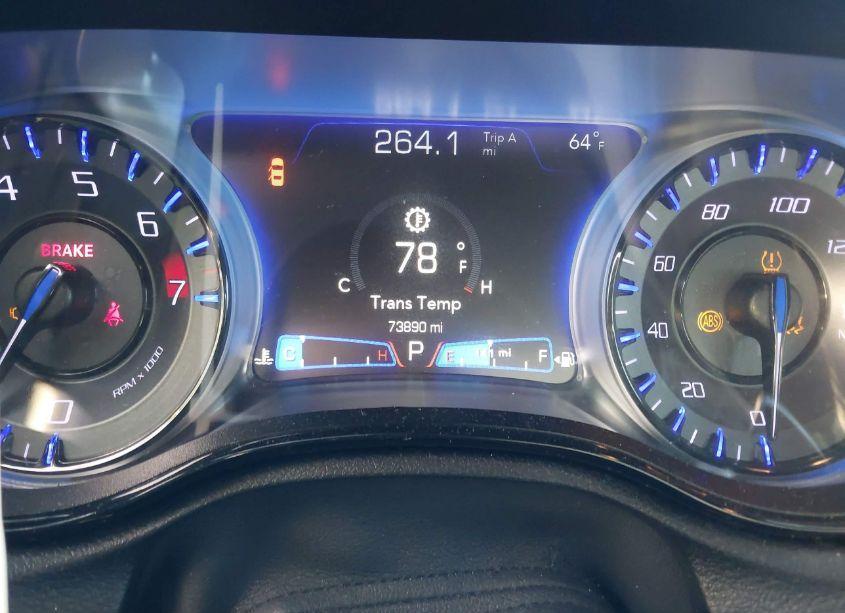 Photo 7 of 2019 Chrysler 300 300S (VIN 2C3CCABG4KH562930)