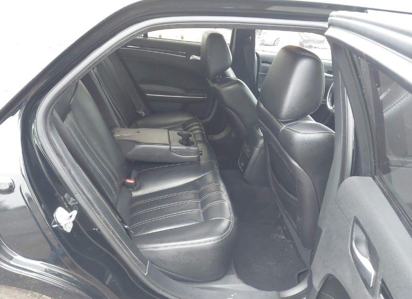 Photo 8 of 2021 Chrysler 300 300S (VIN 2C3CCABG4MH520213)