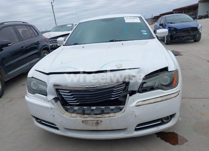 Photo 12 of 2013 Chrysler 300 300S (VIN 2C3CCABG5DH711719)