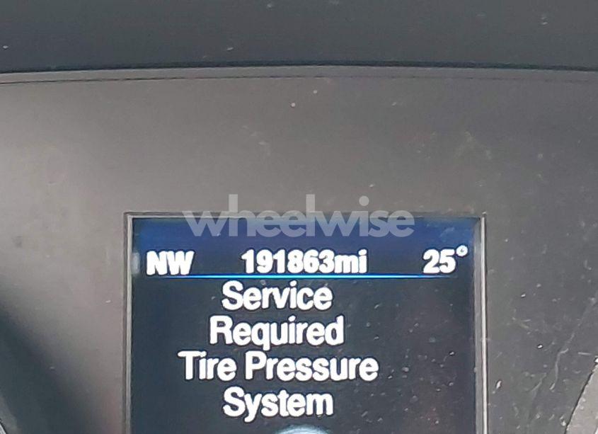 Photo 15 of 2013 Chrysler 300 300S (VIN 2C3CCABG5DH711719)