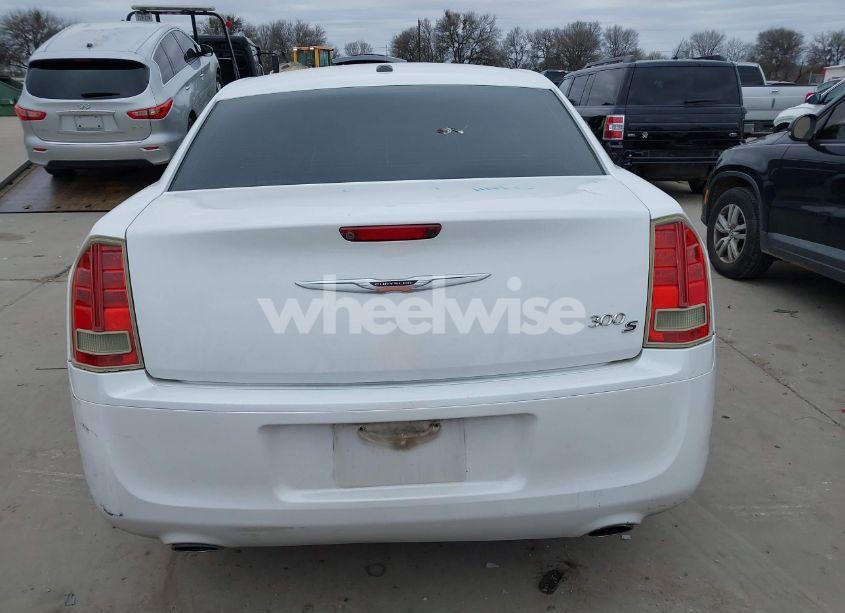 Photo 16 of 2013 Chrysler 300 300S (VIN 2C3CCABG5DH711719)