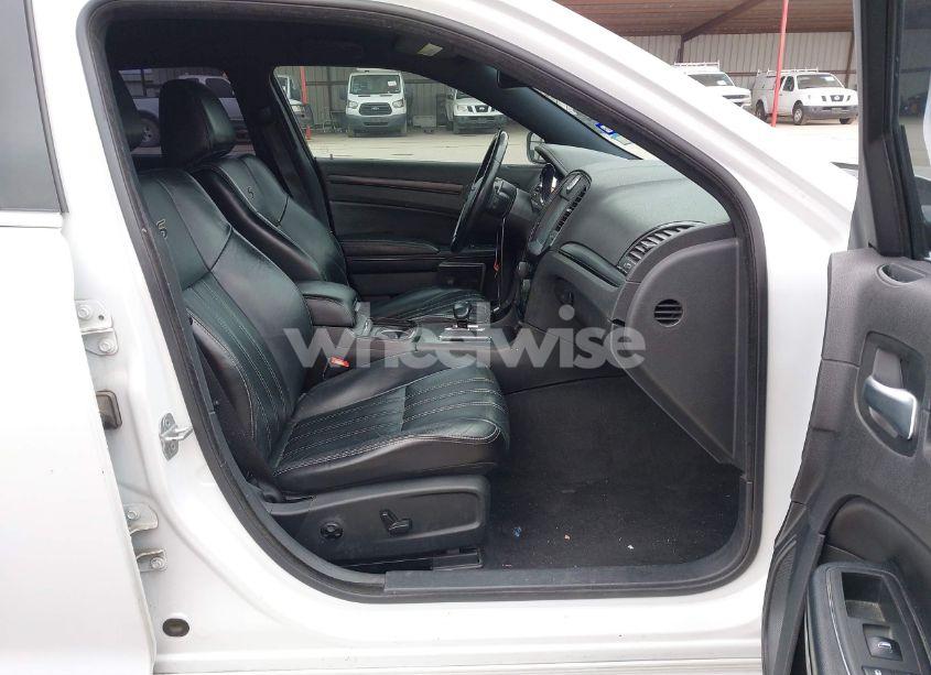 Photo 5 of 2013 Chrysler 300 300S (VIN 2C3CCABG5DH711719)