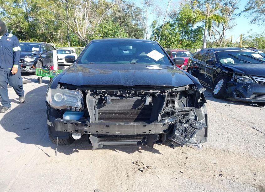 Photo 13 of 2014 Chrysler 300 300S (VIN 2C3CCABG5EH145305)