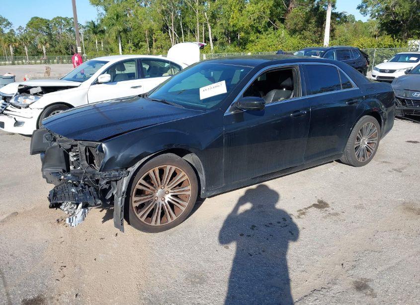 Photo 2 of 2014 Chrysler 300 300S (VIN 2C3CCABG5EH145305)