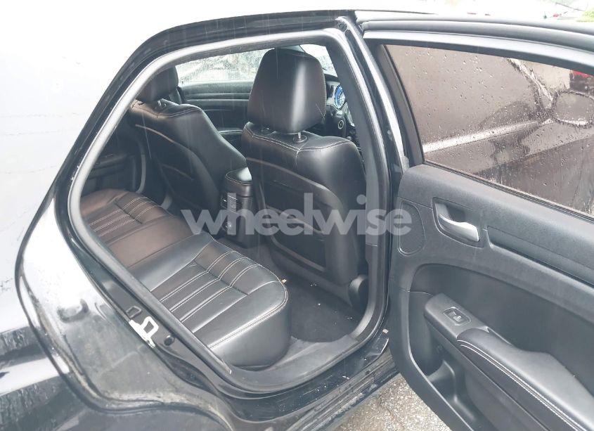 Photo 8 of 2014 Chrysler 300 300S (VIN 2C3CCABG5EH145336)