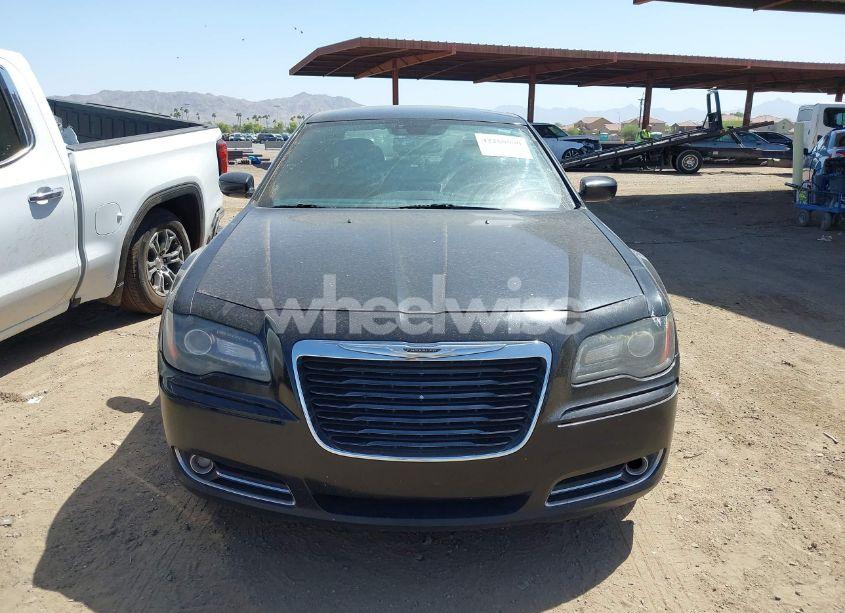 Photo 12 of 2014 Chrysler 300 300S (VIN 2C3CCABG5EH167983)