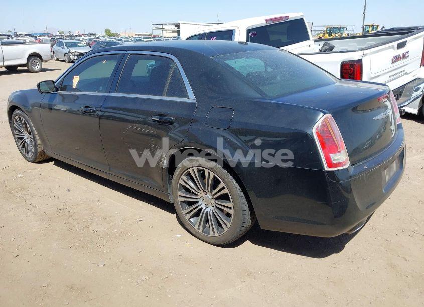 Photo 3 of 2014 Chrysler 300 300S (VIN 2C3CCABG5EH167983)