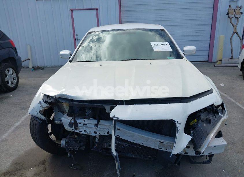 Photo 12 of 2014 Chrysler 300 (VIN 2C3CCABG5EH344712)