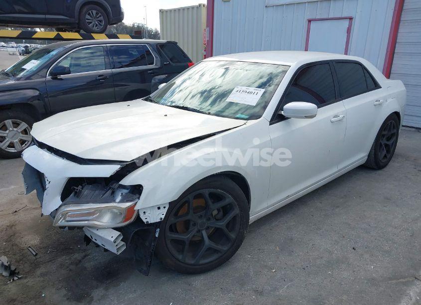 Photo 2 of 2014 Chrysler 300 (VIN 2C3CCABG5EH344712)