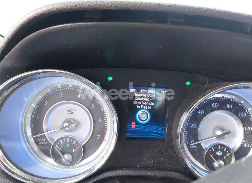 Photo 7 of 2014 Chrysler 300 (VIN 2C3CCABG5EH344712)