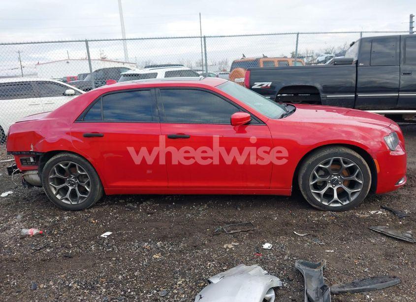 Photo 14 of 2016 Chrysler 300 300S (VIN 2C3CCABG5GH198217)