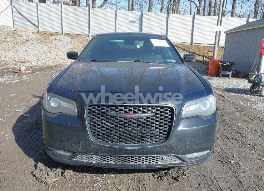 Photo 13 of 2021 Chrysler 300 300S (VIN 2C3CCABG5MH529373)
