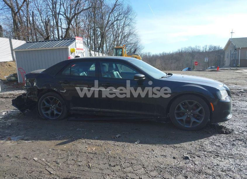 Photo 14 of 2021 Chrysler 300 300S (VIN 2C3CCABG5MH529373)