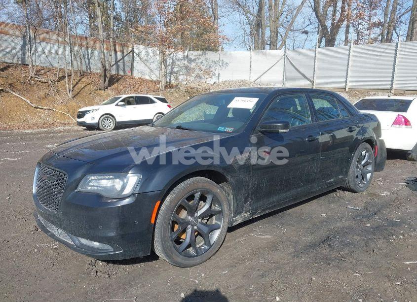 Photo 2 of 2021 Chrysler 300 300S (VIN 2C3CCABG5MH529373)
