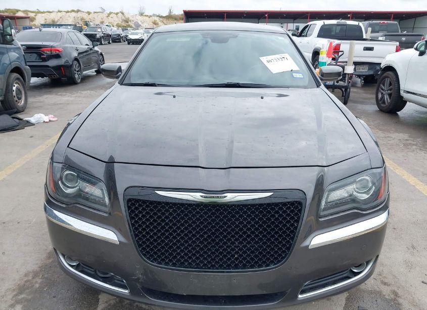 Photo 12 of 2013 Chrysler 300 (VIN 2C3CCABG6DH556565)