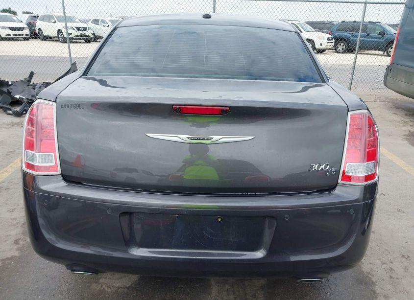 Photo 16 of 2013 Chrysler 300 (VIN 2C3CCABG6DH556565)