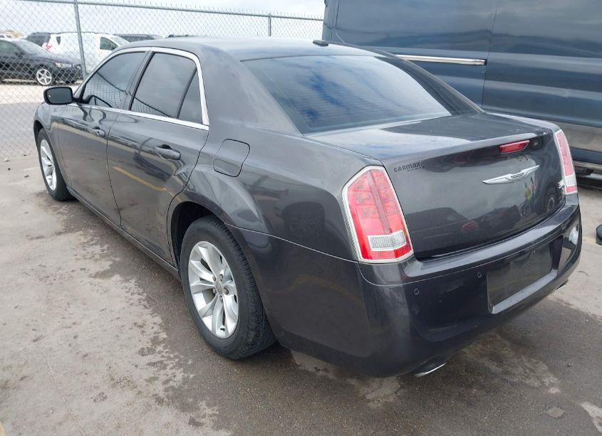 Photo 3 of 2013 Chrysler 300 (VIN 2C3CCABG6DH556565)