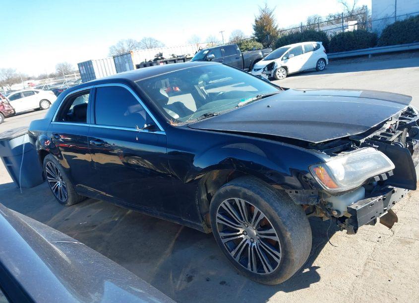 Photo 12 of 2013 Chrysler 300 300S (VIN 2C3CCABG6DH595317)