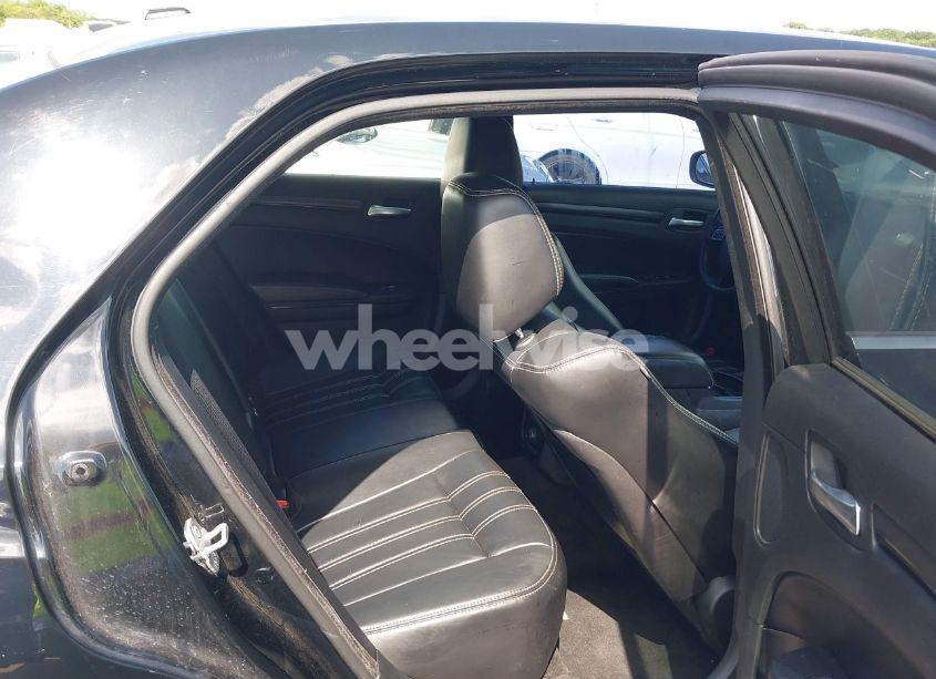 Photo 8 of 2014 Chrysler 300 300S (VIN 2C3CCABG6EH143188)