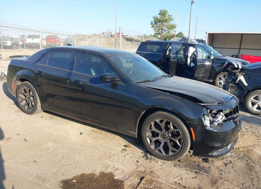 2016 Chrysler 300 300S (VIN 2C3CCABG6GH310961) main photo