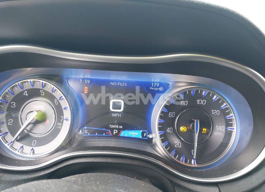 Photo 7 of 2021 Chrysler 300 300S (VIN 2C3CCABG6MH506944)