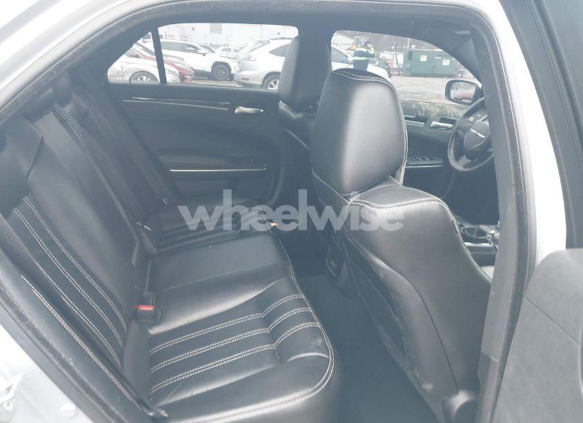 Photo 8 of 2021 Chrysler 300 300S (VIN 2C3CCABG6MH506944)