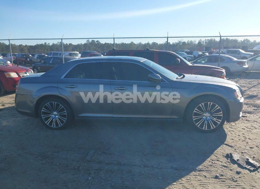 Photo 13 of 2012 Chrysler 300 S V6 (VIN 2C3CCABG7CH115204)