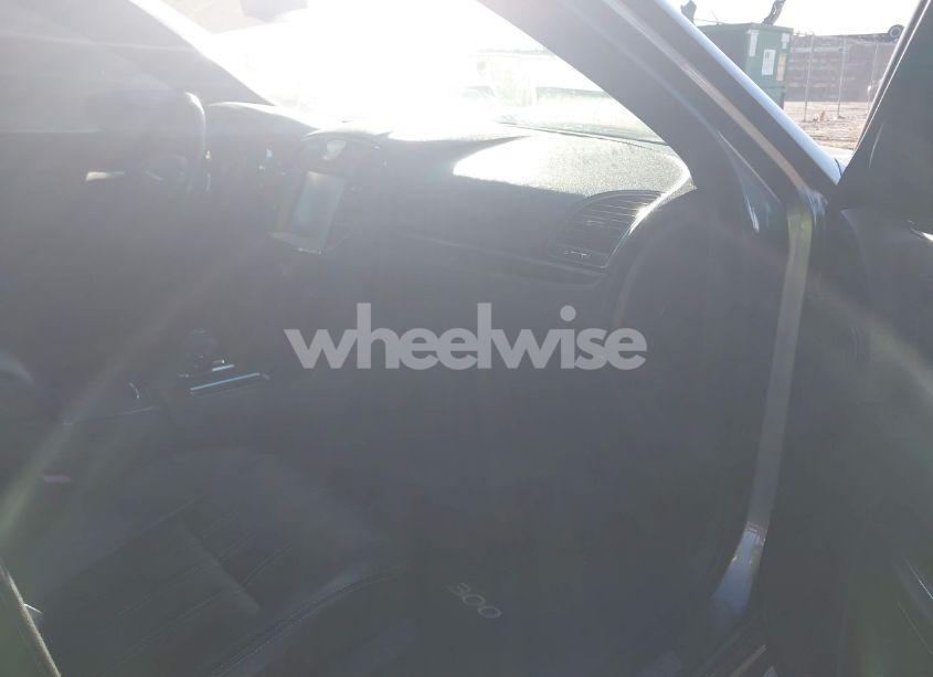 Photo 5 of 2012 Chrysler 300 S V6 (VIN 2C3CCABG7CH115204)