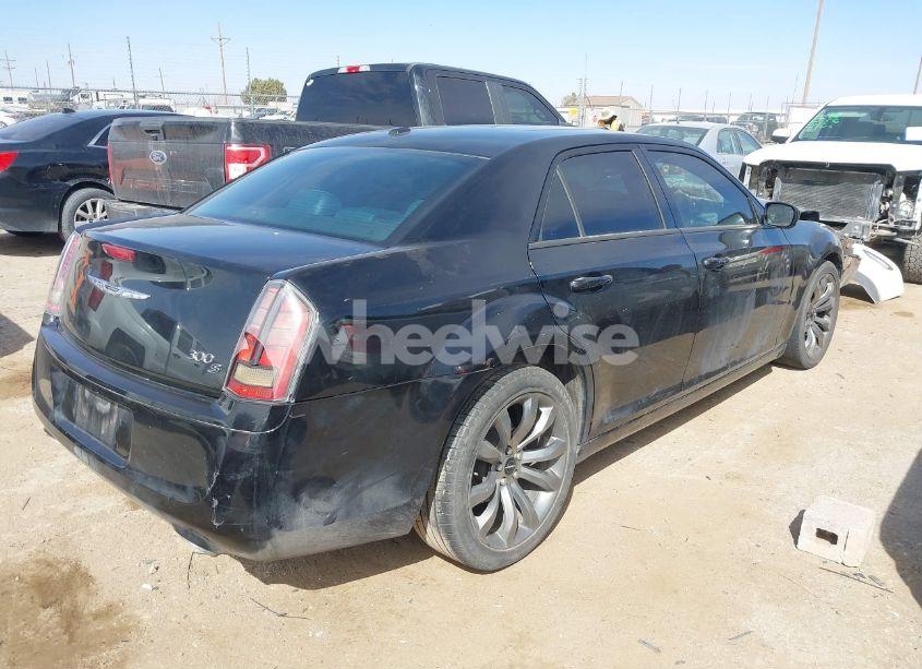 Photo 4 of 2014 Chrysler 300 300S (VIN 2C3CCABG7EH221929)