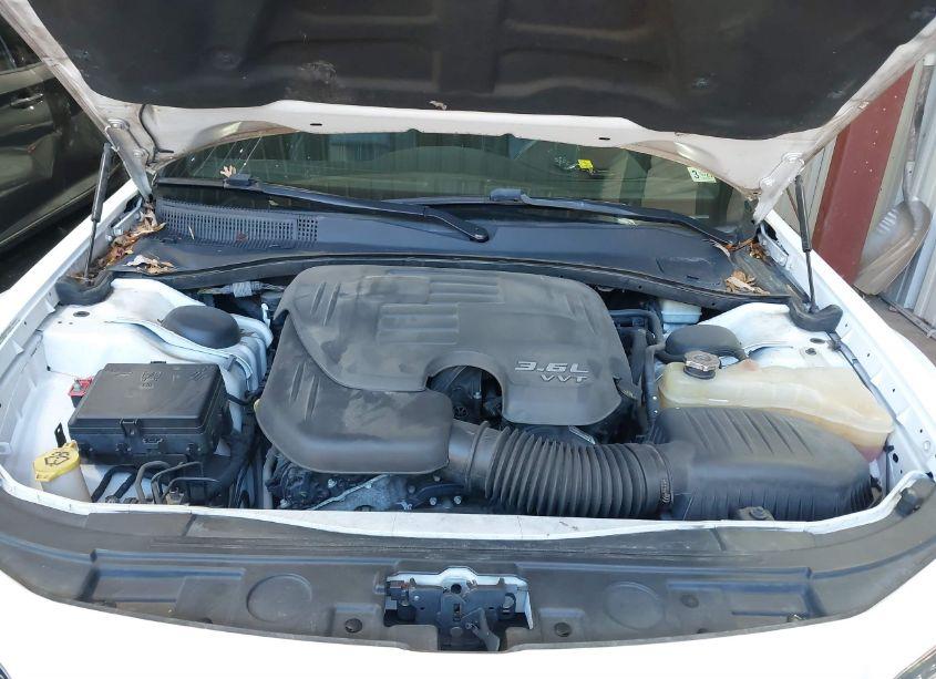 Photo 10 of 2014 Chrysler 300 300S (VIN 2C3CCABG7EH355193)