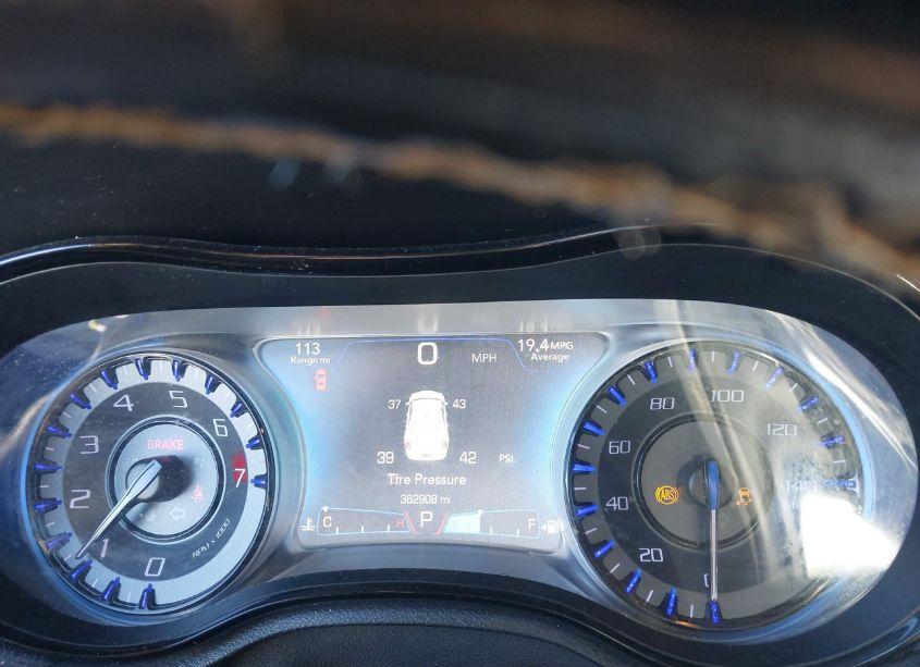 Photo 7 of 2015 Chrysler 300 (VIN 2C3CCABG7FH786571)