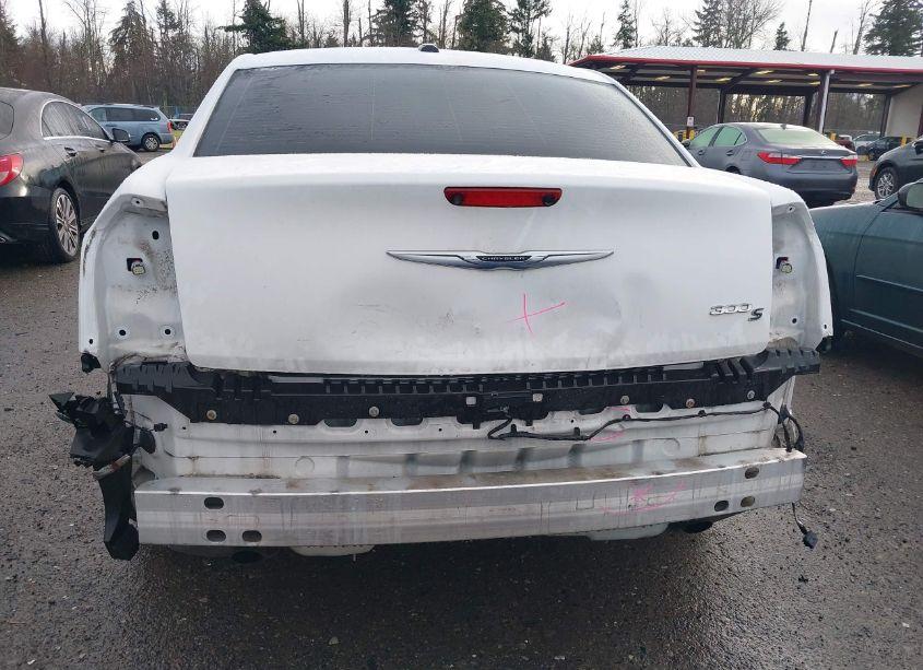 Photo 17 of 2015 Chrysler 300 S (VIN 2C3CCABG7FH859163)