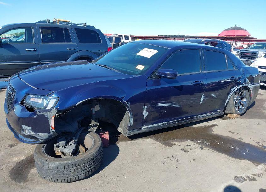 Photo 6 of 2016 Chrysler 300 300S (VIN 2C3CCABG7GH144837)