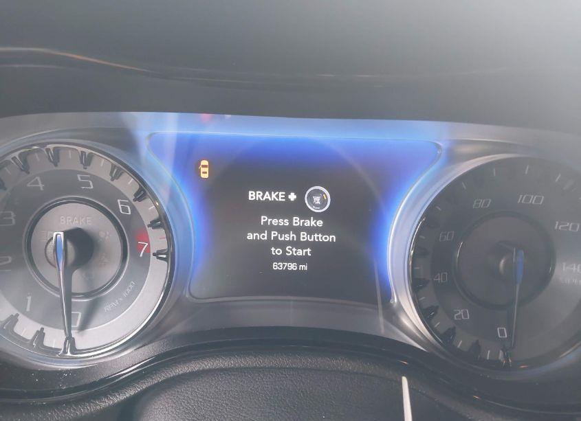 Photo 7 of 2019 Chrysler 300 300S (VIN 2C3CCABG7KH722413)