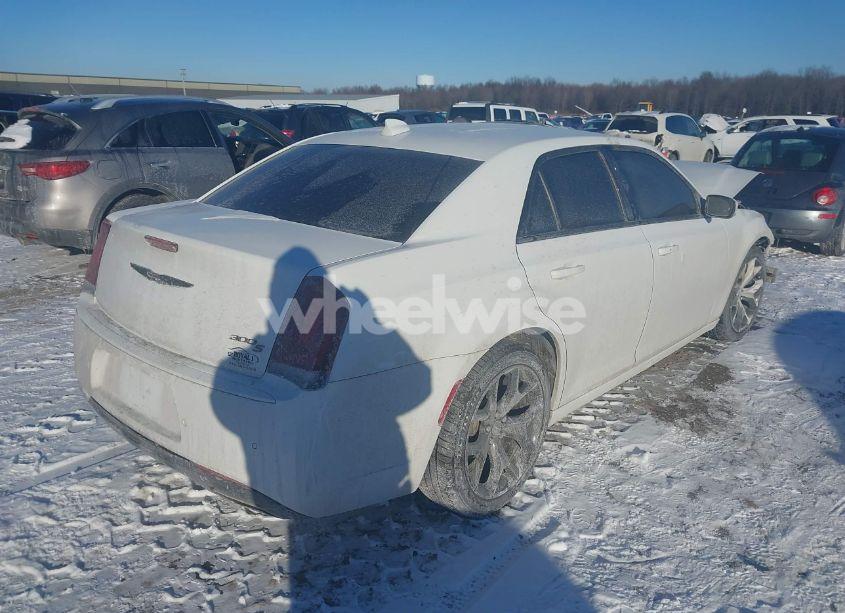 Photo 4 of 2021 Chrysler 300 300S (VIN 2C3CCABG7MH554758)