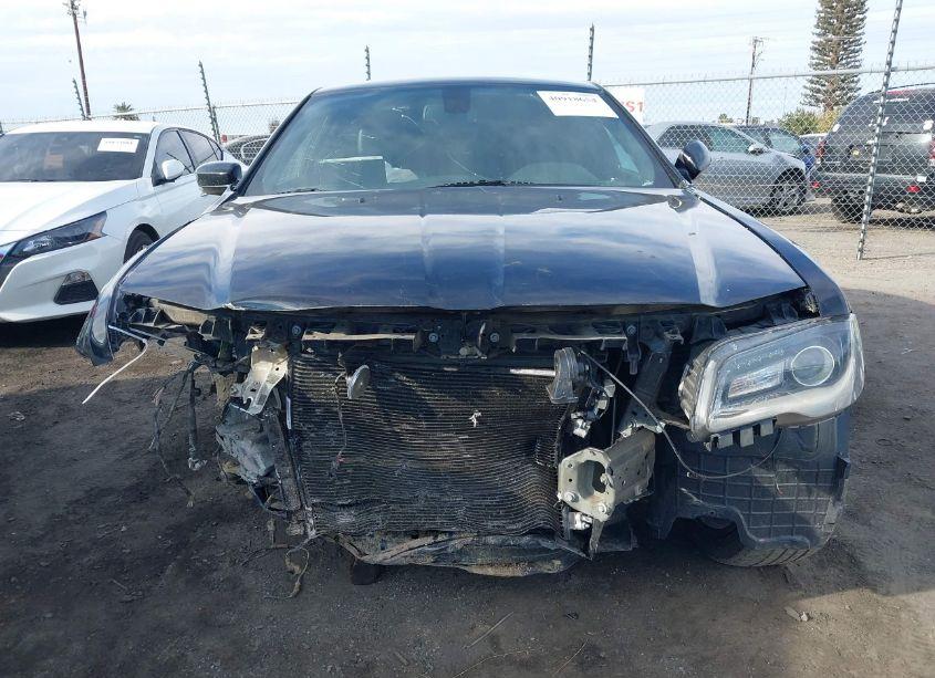 Photo 12 of 2021 Chrysler 300 300S (VIN 2C3CCABG7MH598856)