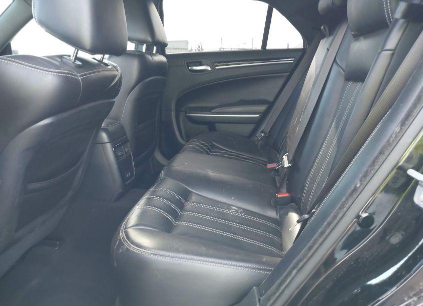 Photo 8 of 2021 Chrysler 300 300S (VIN 2C3CCABG7MH598856)