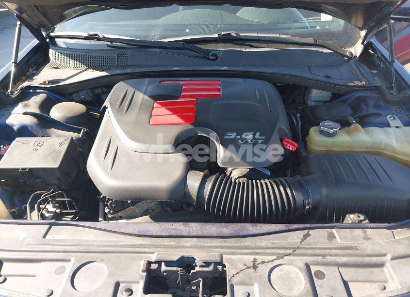 Photo 10 of 2013 Chrysler 300 300S (VIN 2C3CCABG8DH682734)