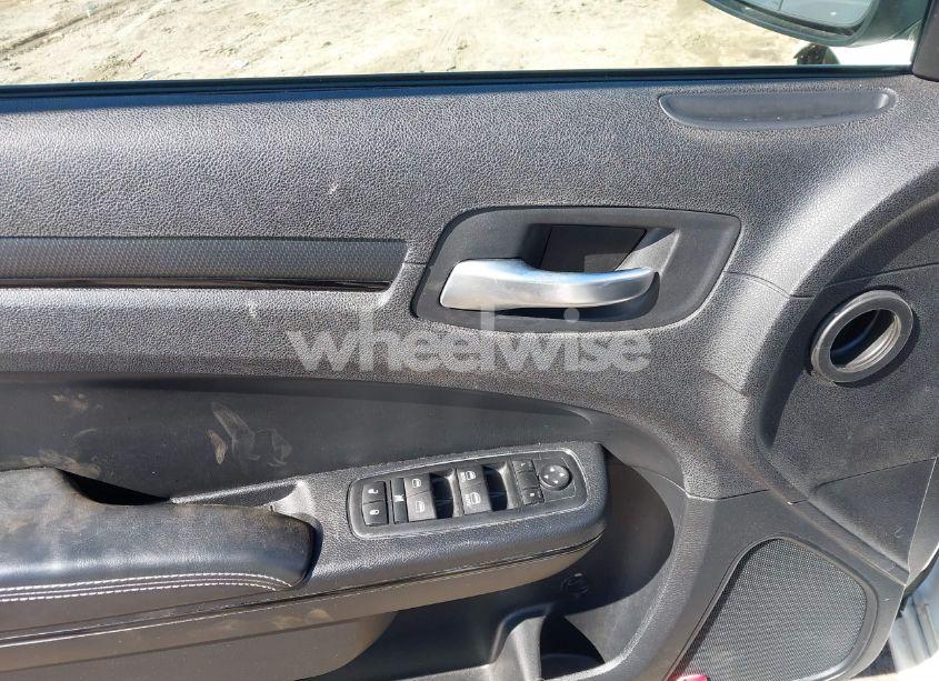 Photo 19 of 2014 Chrysler 300 300S (VIN 2C3CCABG8EH180954)