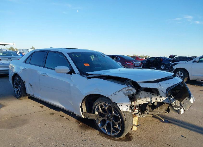 Photo 6 of 2016 Chrysler 300 300S (VIN 2C3CCABG8GH198213)